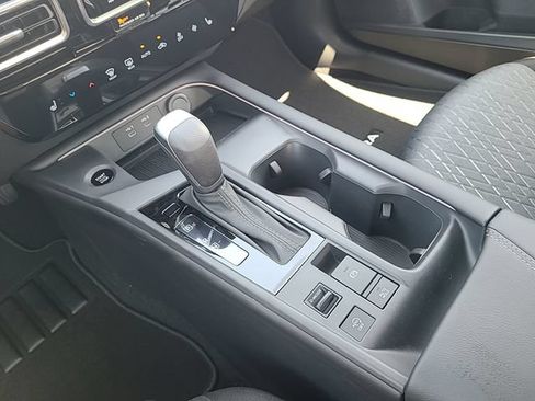 New 2026 Nissan Sentra SV w/ SV Convenience Package FWD image 20