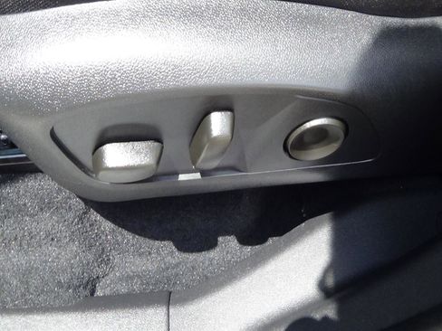 Used 2025 GMC Acadia Elevation FWD image 20