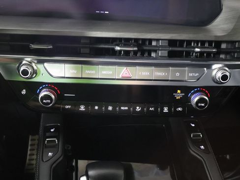 Used 2023 Kia Telluride SX X-Line AWD/4WD image 53