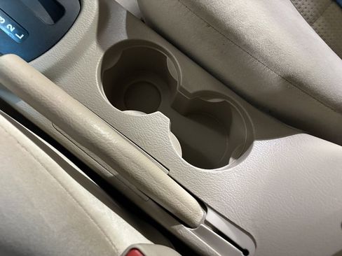 Used 2008 Kia Spectra EX image 14