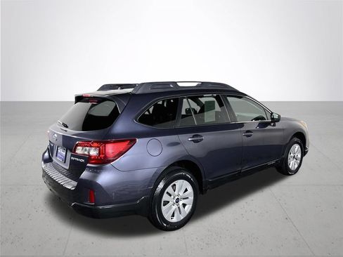 Used 2015 Subaru Outback 2.5i Premium w/ Popular Package #1 AWD/4WD image 6