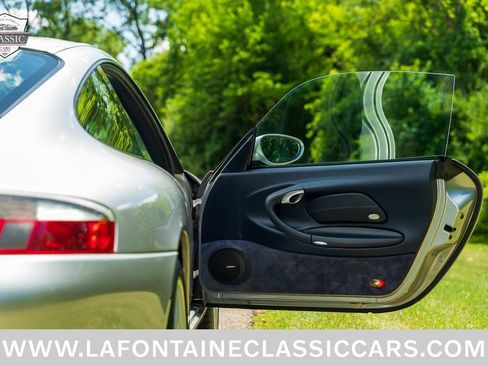 Used 2002 Porsche 911 Carrera RWD image 75