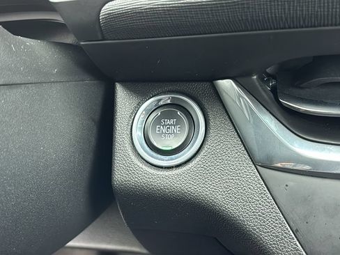 Used 2025 Buick Envista Preferred FWD image 14