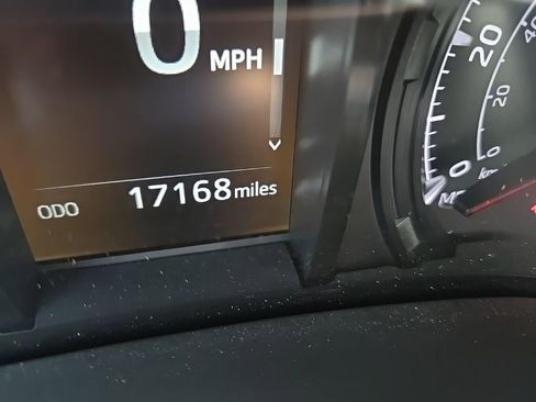 Used 2023 Toyota 4Runner SR5 Premium w/ Moonroof Package image 17