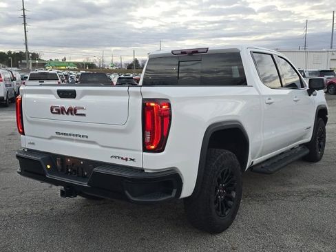 Used 2023 GMC Sierra 1500 AT4X image 5