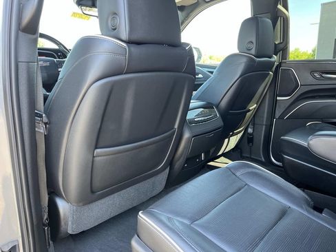 Used 2021 Cadillac Escalade Sport w/ Driver Assist Tech Package AWD/4WD image 21
