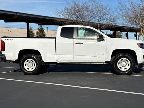 Used 2019 Chevrolet Colorado W/T image 10