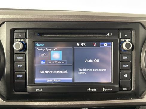 Used 2018 Toyota Tacoma SR5 image 20