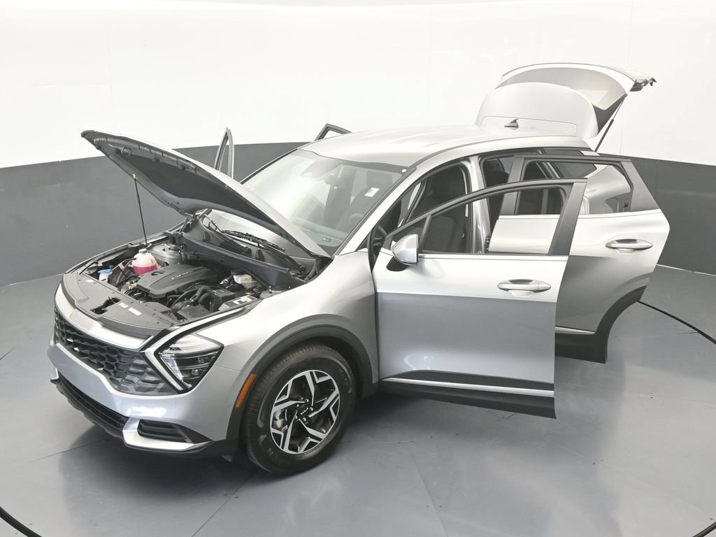 Used 2025 Kia Sportage LX FWD image 61