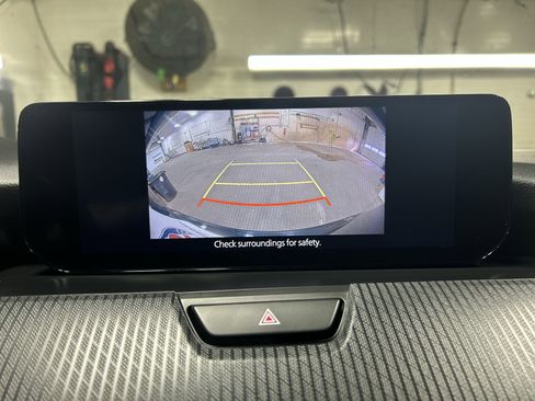 Used 2024 MAZDA CX-90 3.3 Turbo w/ Select Package image 16