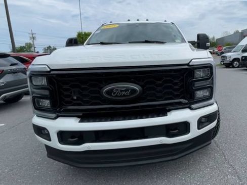 Certified 2025 Ford F250 Lariat w/ Lariat Ultimate Package AWD/4WD image 7