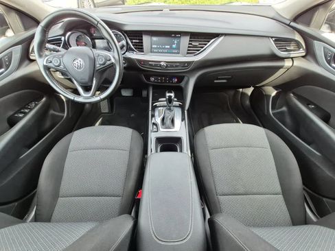 Used 2018 Buick Regal Preferred FWD image 15
