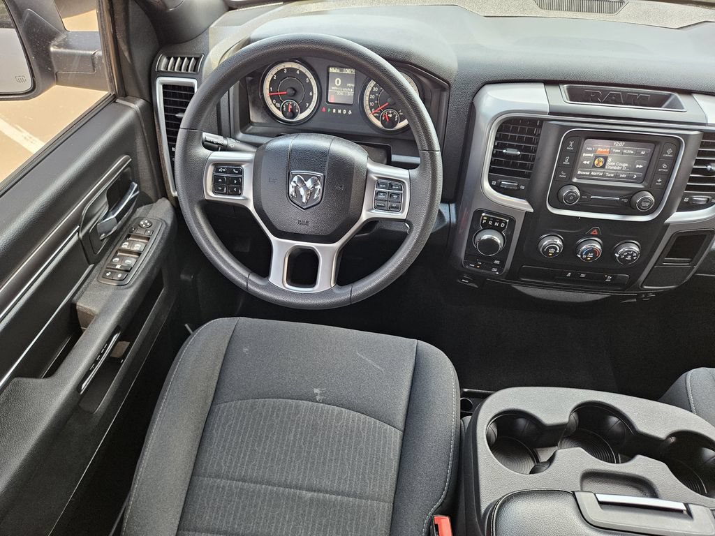 Used 2024 RAM 1500 Warlock AWD/4WD image 26