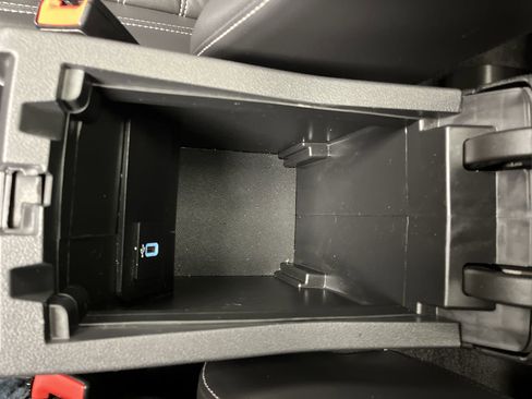 Certified 2018 Ford Escape Titanium w/ Ford Safe & Smart Package image 26