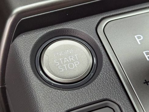 New 2027 Kia Seltos S FWD image 31