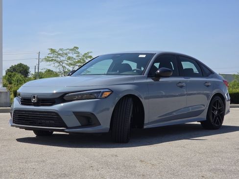 Used 2024 Honda Civic Sport image 11