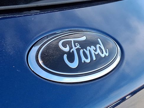 Used 2022 Ford Escape SEL w/ SEL Stealth AWD Package image 32