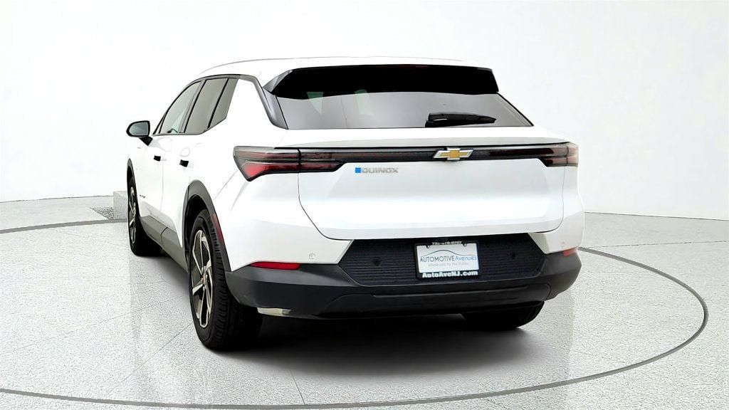 Used 2025 Chevrolet Equinox EV LT FWD image 6