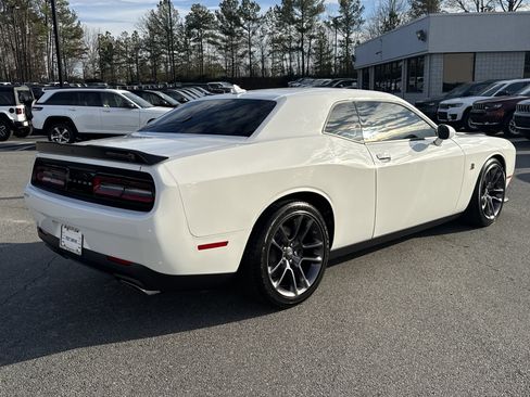 Used 2023 Dodge Challenger R/T Scat Pack image 3