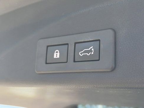 Used 2020 Subaru Ascent Touring w/ Popular Package #3 AWD/4WD image 7