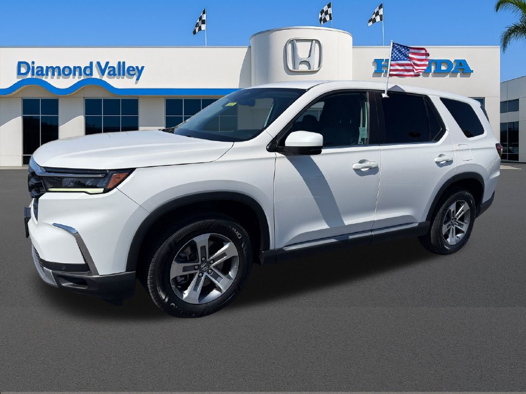 Used 2024 Honda Pilot EX-L image 3
