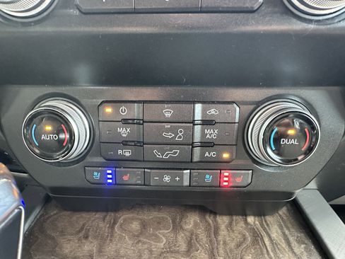 Used 2019 Ford F150 Limited w/ Trailer Tow Package AWD/4WD image 19