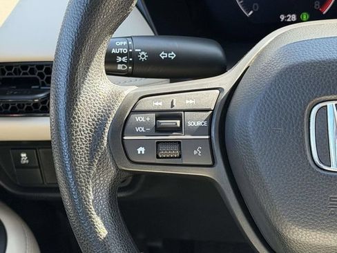 Used 2024 Honda HR-V LX image 18