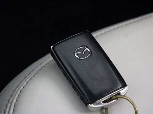 Used 2024 MAZDA CX-5 AWD 2.5 S w/ Preferred Package image 26