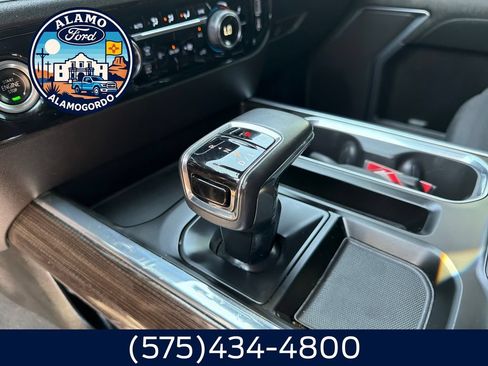 Used 2022 Chevrolet Silverado 1500 RST AWD/4WD image 24