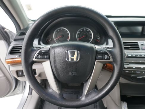 Used 2012 Honda Accord EX image 16