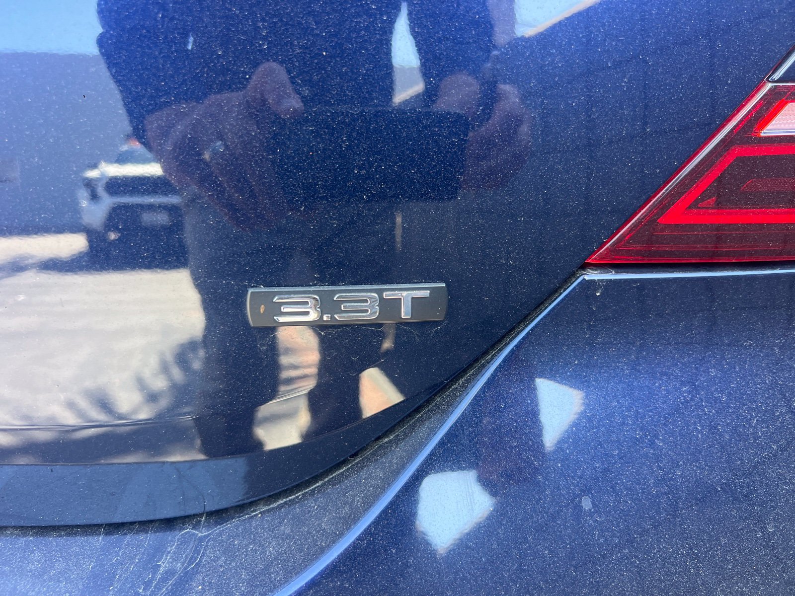 Used 2023 Genesis G70 3.3T w/ Sport Prestige Package RWD image 23