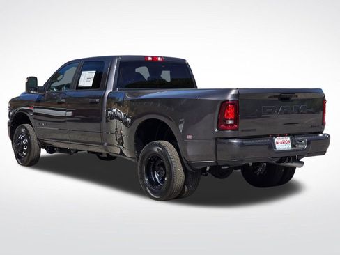 New 2026 RAM 3500 Big Horn AWD/4WD image 16
