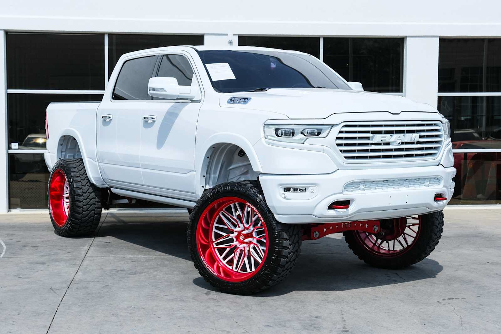Used 2020 RAM 1500 Limited AWD/4WD image 6