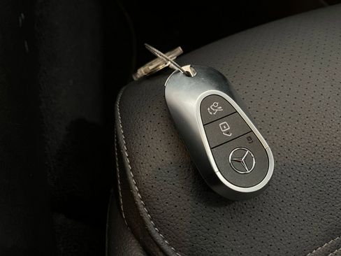 Used 2024 Mercedes-Benz C 300 Sedan image 22