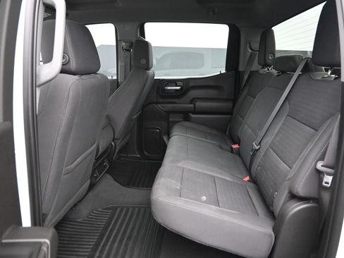 Used 2023 Chevrolet Silverado 1500 Custom image 17