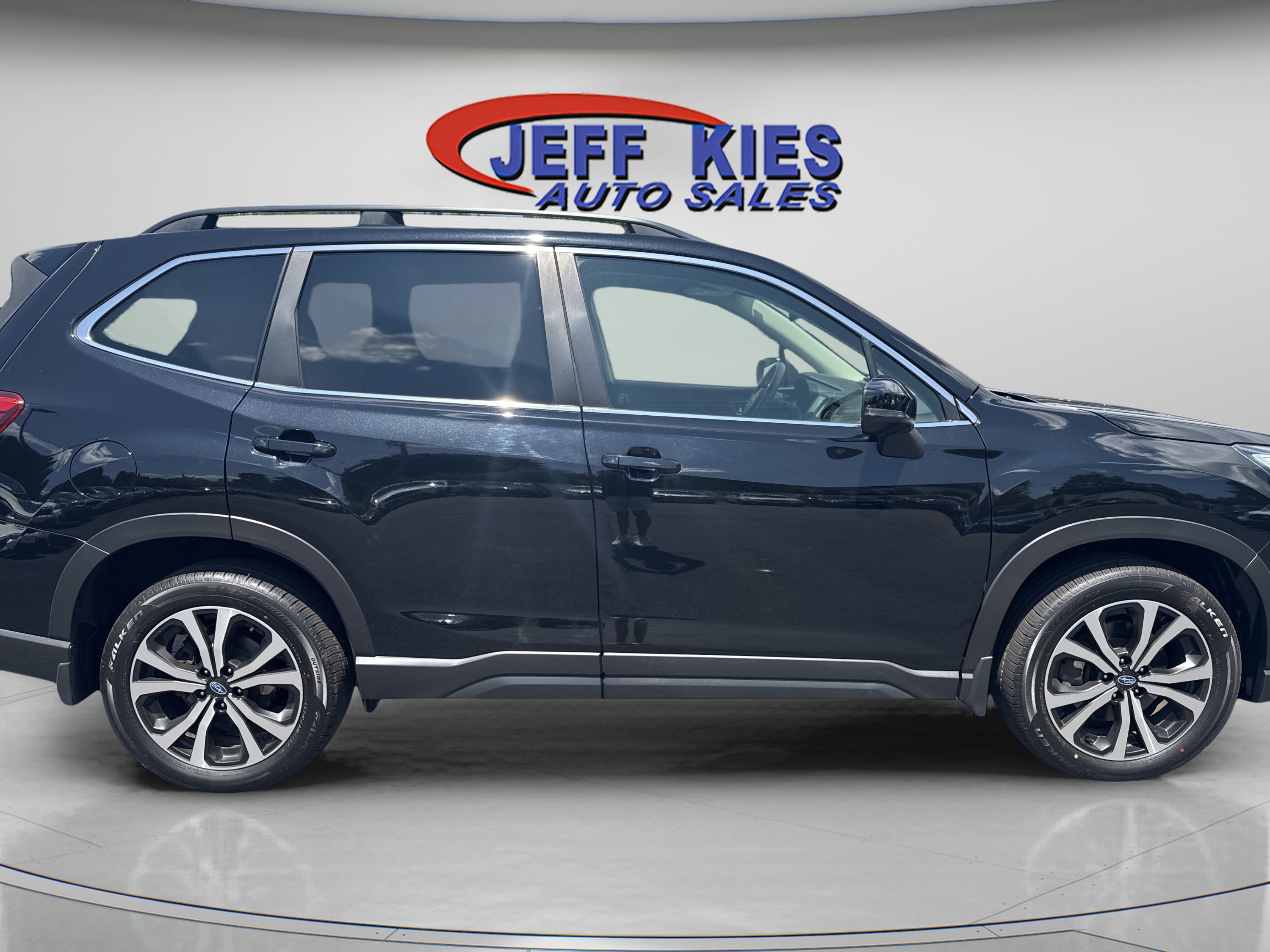 Used 2020 Subaru Forester Limited AWD/4WD image 10