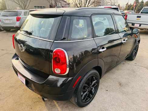 Used 2011 MINI Cooper Countryman image 3