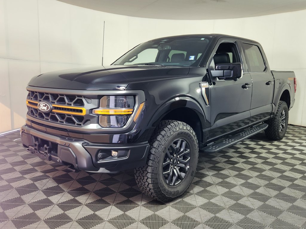 Used 2025 Ford F150 Tremor w/ Equipment Group 402A High AWD/4WD image 3