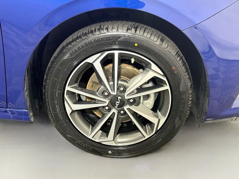 Used 2024 Kia Forte LXS FWD image 31