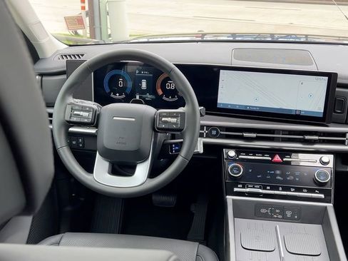 Used 2025 Hyundai Santa Fe XRT w/ Tow & Go Package image 16