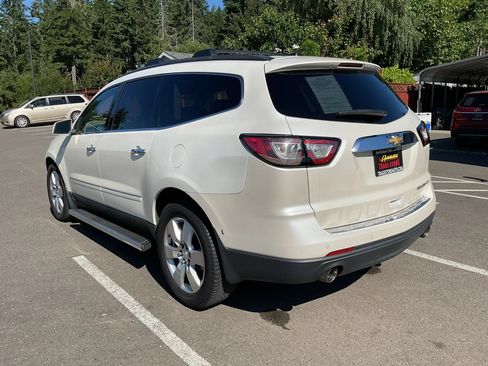 Used 2014 Chevrolet Traverse LTZ w/ LPO, 'HIT The Road' Package FWD image 3