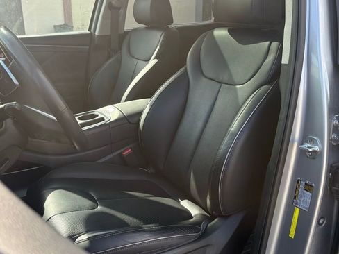 Used 2022 Hyundai Santa Fe Limited image 9