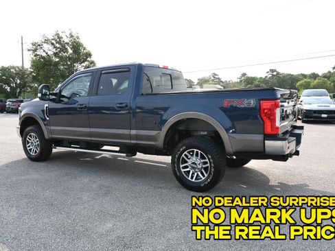 Used 2019 Ford F250 Lariat w/ Lariat Value Package AWD/4WD image 6