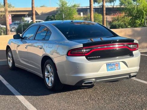 Used 2022 Dodge Charger SXT image 6