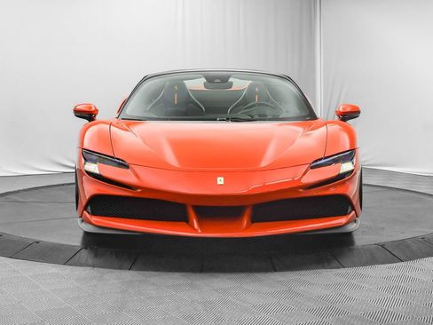 Used 2025 Ferrari SF90 Spider image 3