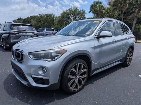 Used 2018 BMW X1 sDrive28i w/ Premium Package FWD image 2