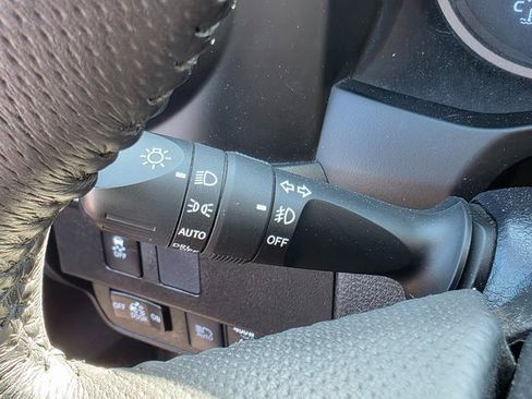 Used 2023 Toyota Tacoma TRD Sport image 37