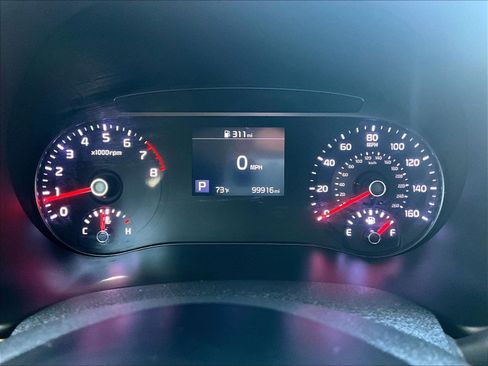 Used 2020 Kia Soul LX FWD image 12