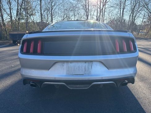Used 2016 Ford Mustang GT Premium w/ Equipment Group 401A image 4