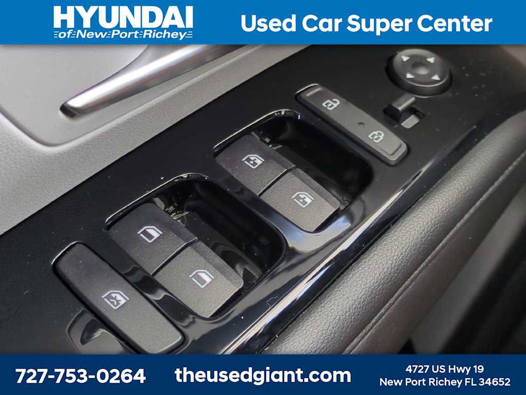 Certified 2022 Hyundai Tucson Limited w/ Cargo Package FWD image 29